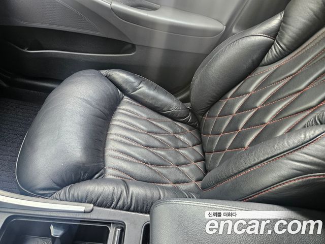 Hyundai Sonata 2010 — photo 20