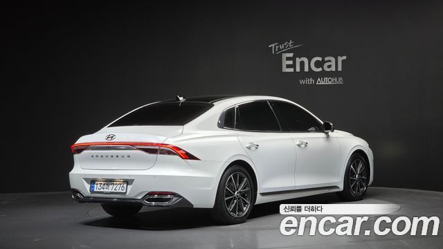 Hyundai Grandeur 2022 — photo 2