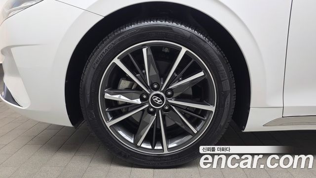 Hyundai Grandeur 2022 — photo 5