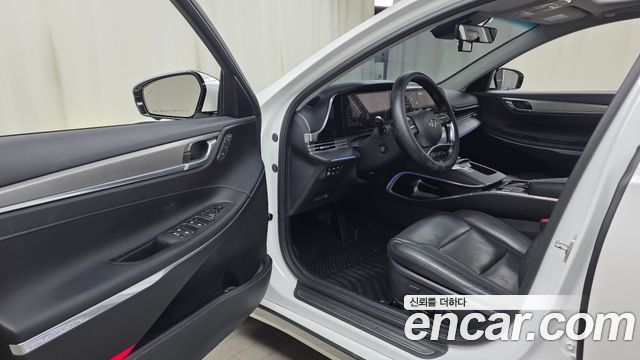 Hyundai Grandeur 2022 — photo 13