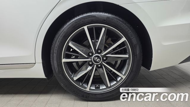 Hyundai Grandeur 2022 — photo 7