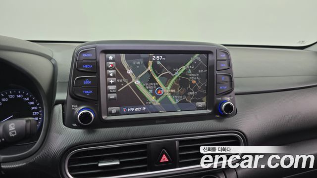 Hyundai Kona 2018 — photo 15