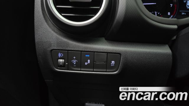 Hyundai Kona 2018 — photo 18