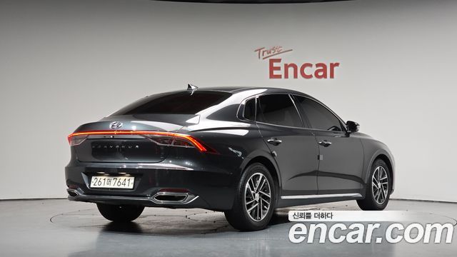 Hyundai Grandeur 2021 — photo 2