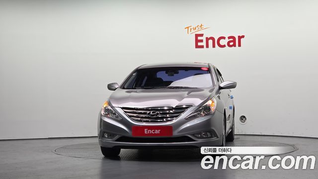 Hyundai Sonata 2010 — photo 3
