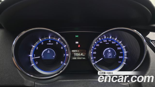 Hyundai Sonata 2010 — photo 8