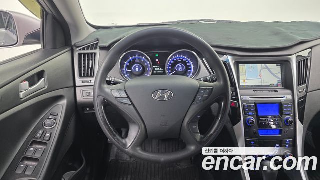 Hyundai Sonata 2010 — photo 14