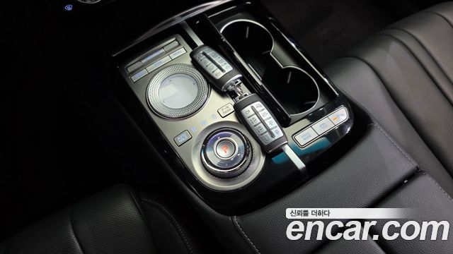 Genesis G80 2022 — photo 9