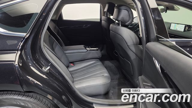 Genesis G80 2022 — photo 12