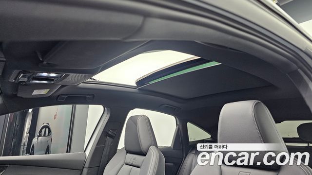 Audi Q4 e-tron 2025 — photo 34