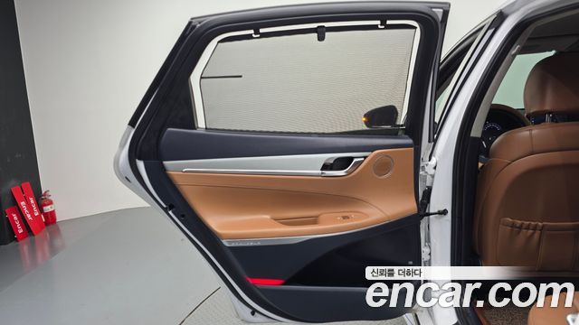 Hyundai Grandeur 2018 — photo 15