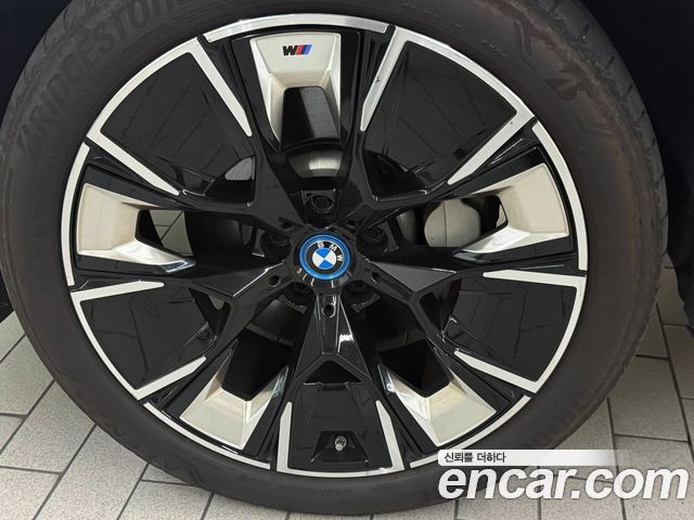 BMW iX3 2023 — photo 5