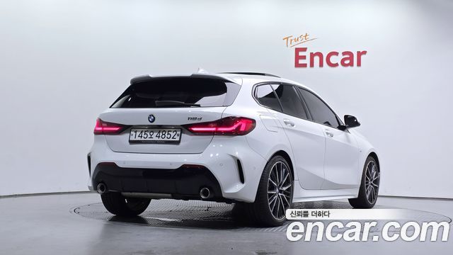 BMW 1-Series 2020 — photo 2