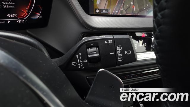 BMW 1-Series 2020 — photo 25