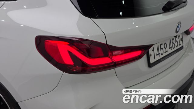 BMW 1-Series 2020 — photo 9