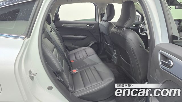 Renault Korea XM3 2023 — photo 17