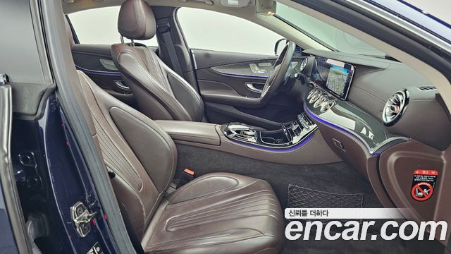 Mercedes-Benz CLS-Class 2019 — photo 11