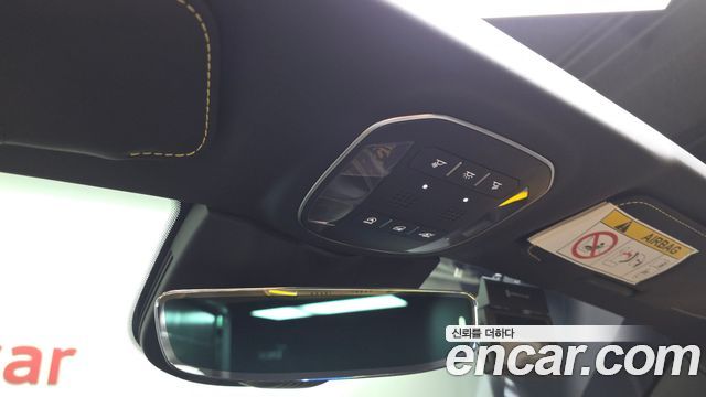 Ferrari F8 2021 — photo 19