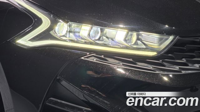 Kia K5 2021 — photo 8