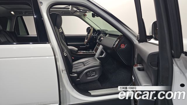 Land Rover Range Rover 2015 — photo 11