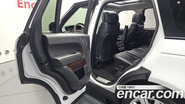 Land Rover Range Rover 2015 — photo 12