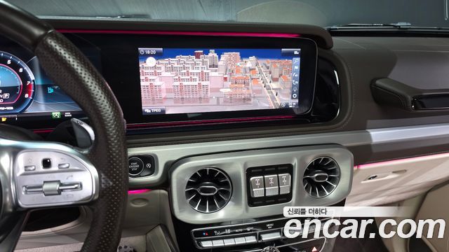 Mercedes-Benz G-Class 2021 — photo 20