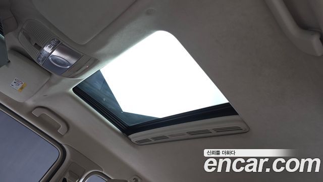 Mercedes-Benz G-Class 2021 — photo 25