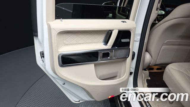 Mercedes-Benz G-Class 2021 — photo 15