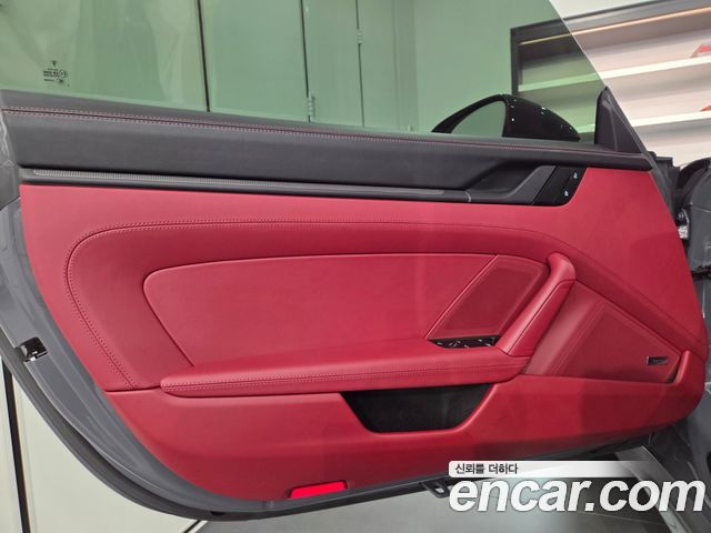 Porsche 911 2025 — photo 10