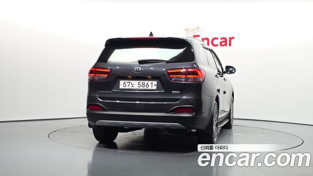 Kia Sorento 2015 — photo 4