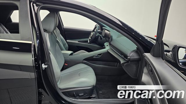 Hyundai AVANTE 2025 — photo 17
