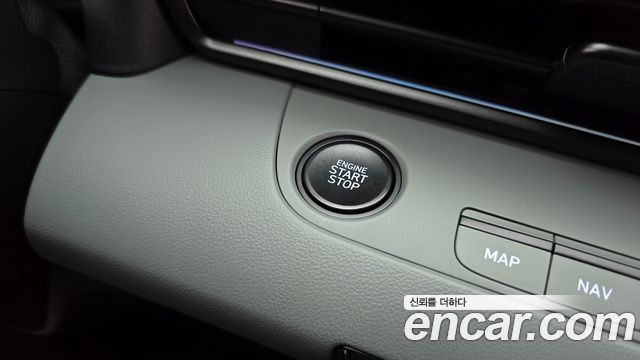 Hyundai AVANTE 2025 — photo 25