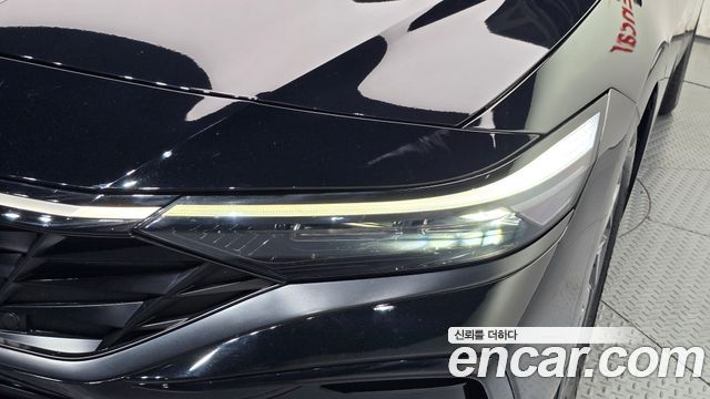 Hyundai AVANTE 2025 — photo 8