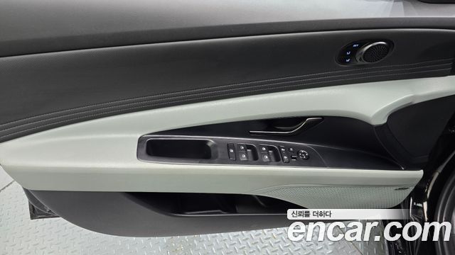 Hyundai AVANTE 2025 — photo 14