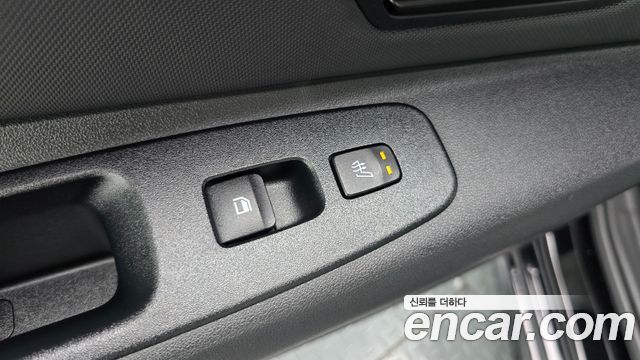 Hyundai AVANTE 2025 — photo 27