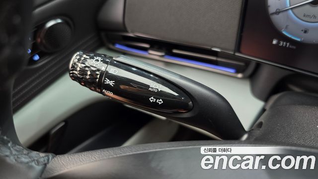 Hyundai AVANTE 2025 — photo 28