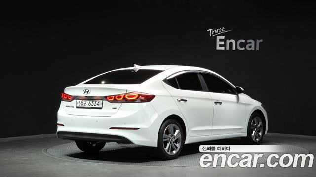 Hyundai AVANTE 2016 — photo 2