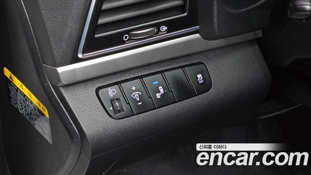 Hyundai AVANTE 2016 — photo 15