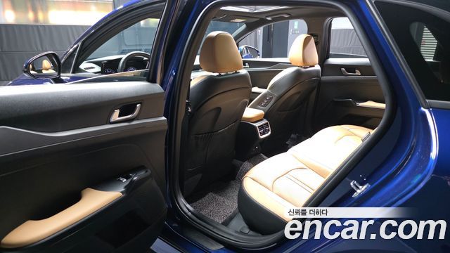 Kia K5 2020 — photo 16