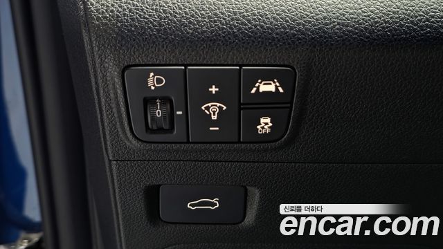 Kia K5 2020 — photo 31