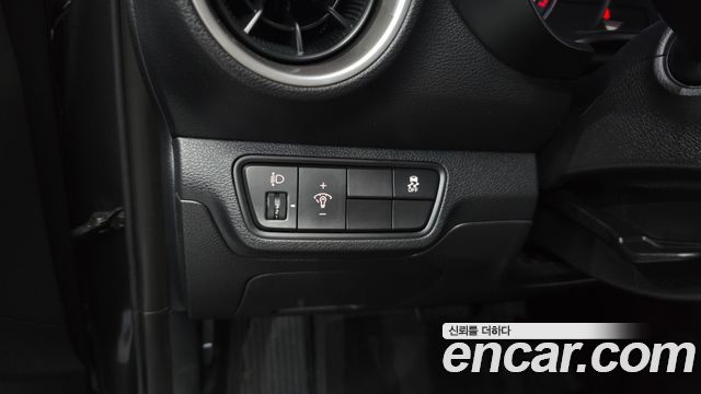 Kia K3 2019 — photo 22