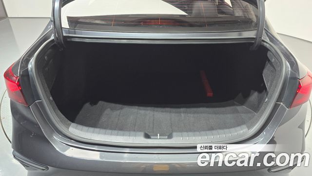 Kia K3 2019 — photo 26