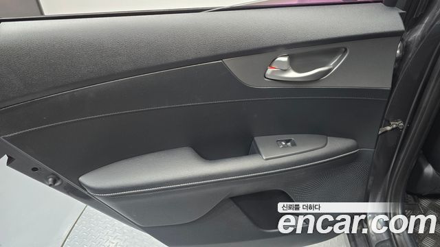 Kia K3 2019 — photo 15