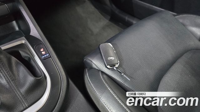 Kia K3 2019 — photo 28