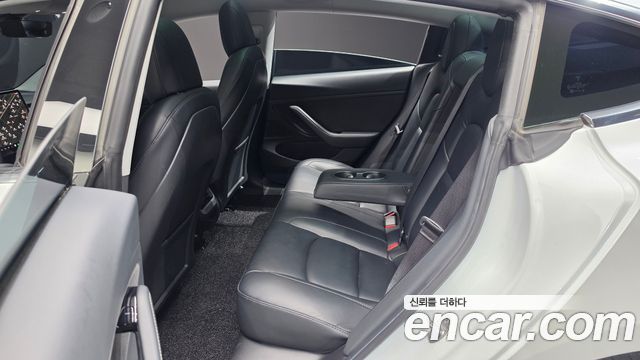 Tesla Model 3 2020 — photo 17