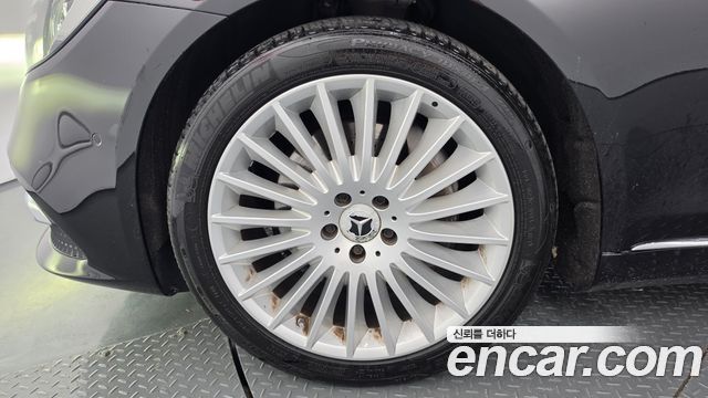 Mercedes-Benz S-Class 2019 — photo 5