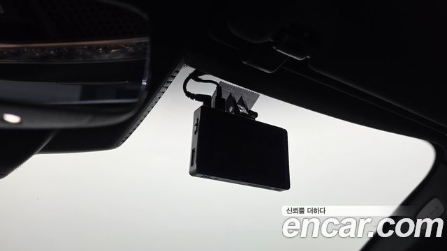 Mercedes-Benz S-Class 2019 — photo 28