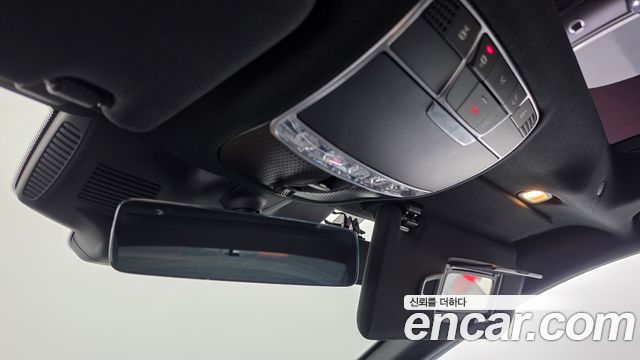Mercedes-Benz S-Class 2019 — photo 29