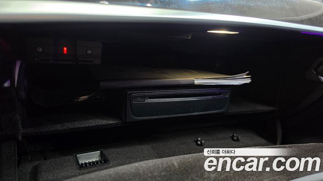 Mercedes-Benz S-Class 2019 — photo 34