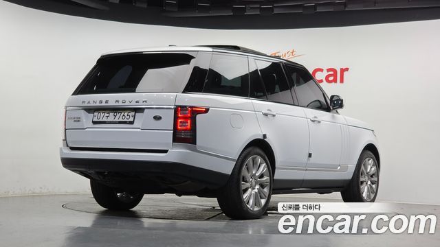 Land Rover Range Rover 2015 — photo 2